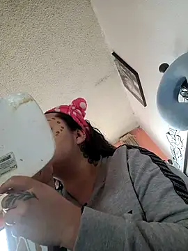 Venus 22 online show from December 15, 3:38 pm