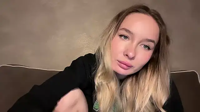 keeendall online show from December 1, 8:14 pm