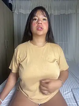 katthyasmitth online show from March 17, 12:04 am