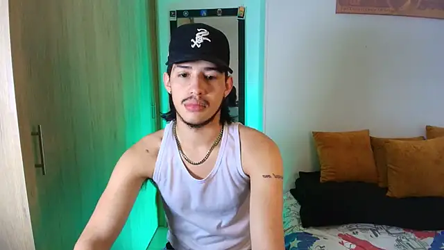 NathanFerrara online show from December 5, 11:08 am