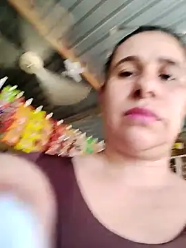 MIA-LARIOS online show from May 10, 3:06 pm