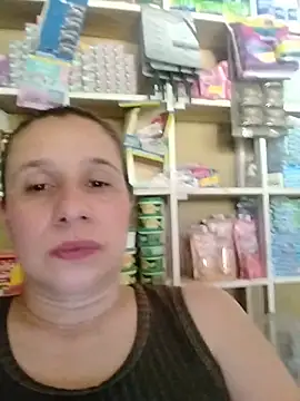 MIA-LARIOS online show from July 28, 8:45 pm