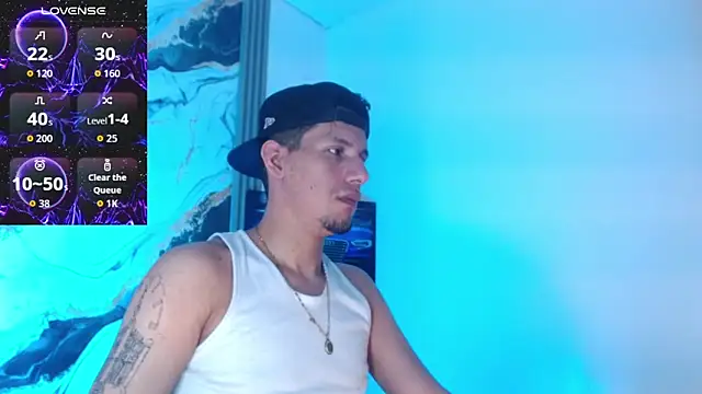 Snapshot of Sebastian_Smith__ chatting on June 3, 7:19 pm Sebastian Smith online show from June 3, 7:19 pm