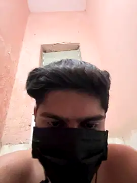 Snapshot of hardboydick2000 chatting on November 21, 6:39 pm hardboydick2000 online show from November 21, 6:39 pm