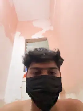 Snapshot of hardboydick2000 chatting on December 1, 6:46 pm hardboydick2000 online show from December 1, 6:46 pm