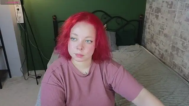 Snapshot of Vlada_vv chatting on July 21, 7:00 am Vlada vv online show from July 21, 7:00 am