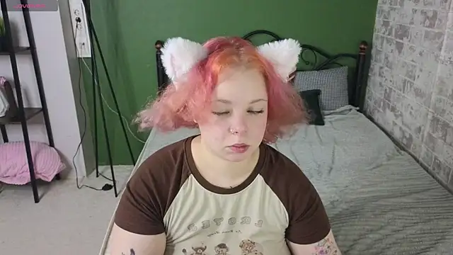 Snapshot of Vlada_vv chatting on August 4, 1:20 am Vlada vv online show from August 4, 1:20 am