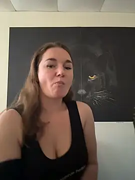 VaryaRose online show from December 3, 6:32 am