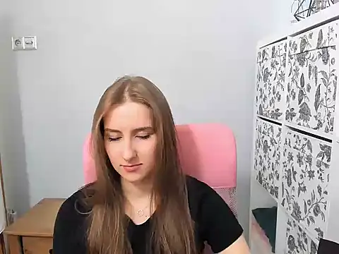 VanessaAmore online show from May 1, 10:20 am