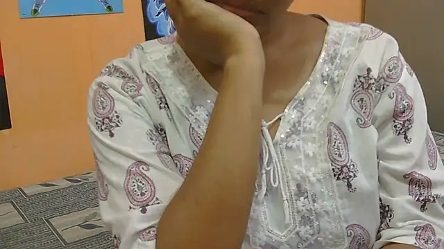 Honey Baby1 online show from July 4, 6:19 am