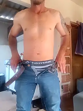 RobertoLuiz84 online show from February 4, 4:57 pm