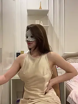 Queen-of-Love online show from May 23, 8:13 pm