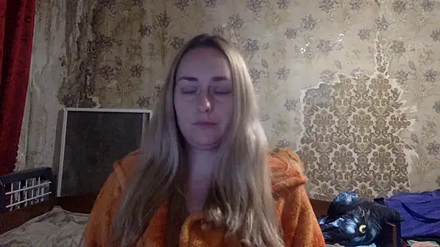 Snapshot of Vassila69 chatting on December 14, 10:14 pm Vassila69 online show from December 14, 10:14 pm