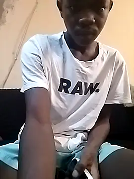 Snapshot of _kaycums_10 chatting on December 17, 9:48 am kaycums 10 online show from December 17, 9:48 am