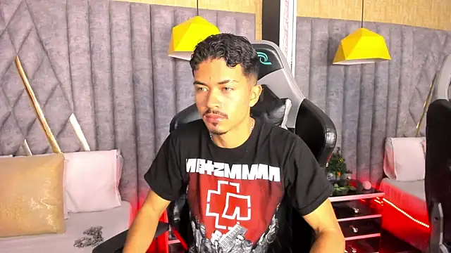 NicolaiKarav online show from January 12, 6:57 pm