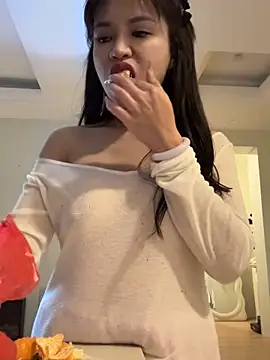 yuanbao bao online show from November 27, 5:15 pm