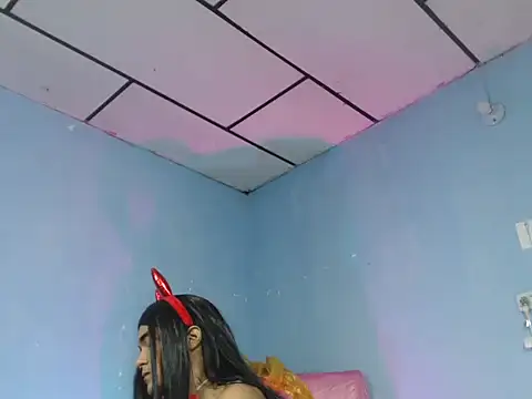 Snapshot of Candyx_girls chatting on November 26, 12:33 am Candyx girls online show from November 26, 12:33 am