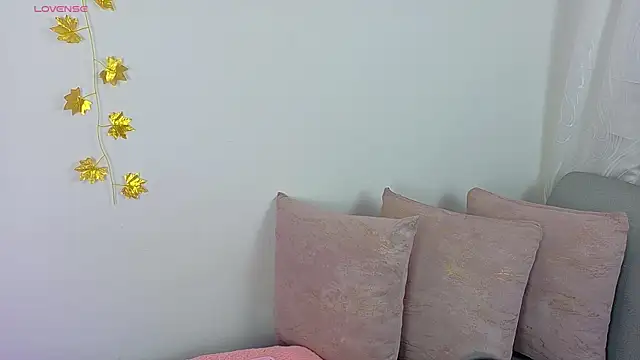 Snapshot of Ambar_Carter chatting on December 14, 4:07 am Ambar Carter online show from December 14, 4:07 am