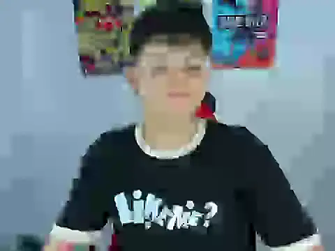 Snapshot of _ian_sweet chatting on December 3, 8:07 pm ian sweet online show from December 3, 8:07 pm