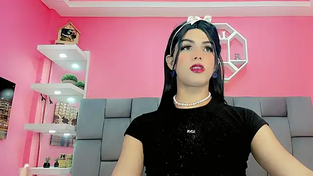 Snapshot of DaleskaSanchez chatting on December 4, 9:23 pm DaleskaSanchez online show from December 4, 9:23 pm