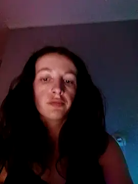 Snapshot of AlisKiv chatting on December 15, 7:40 pm AlisKiv online show from December 15, 7:40 pm