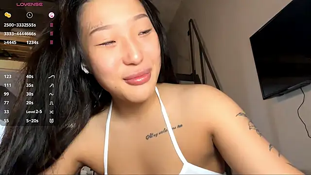 EIeniVanwart online show from January 5, 6:55 pm