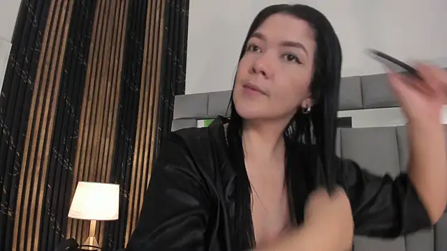 Snapshot of amaia_santini chatting on July 18, 7:06 pm amaia santini online show from July 18, 7:06 pm