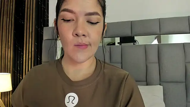 Snapshot of amaia_santini chatting on July 29, 7:23 pm amaia santini online show from July 29, 7:23 pm