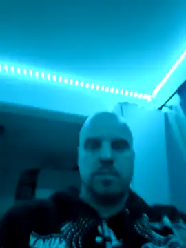 Snapshot of Phoenix2310 chatting on February 10, 6:06 am Phoenix2310 online show from February 10, 6:06 am