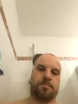 Snapshot of Phoenix2310 chatting on March 12, 10:43 am Phoenix2310 online show from March 12, 10:43 am