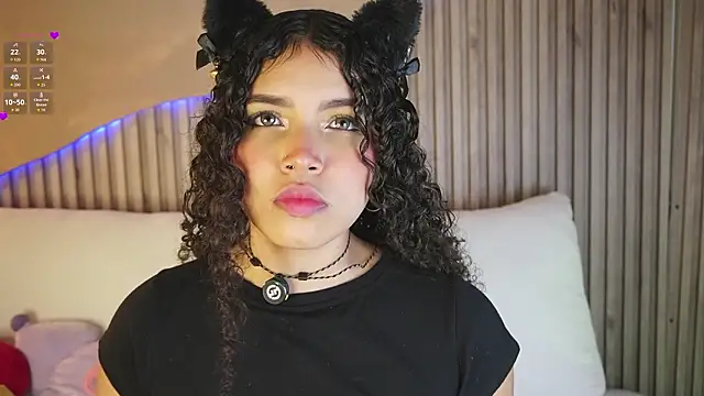 EloiseSweetxx online show from March 1, 12:18 pm