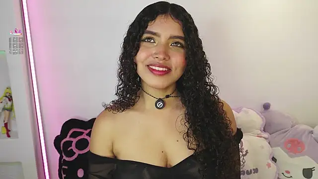 EloiseSweetxx online show from April 12, 12:54 pm