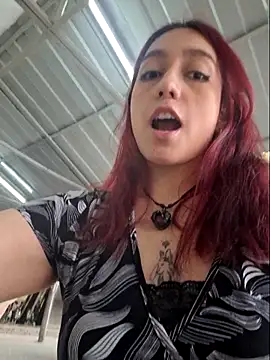 Eveeelyn25 online show from March 17, 10:13 pm