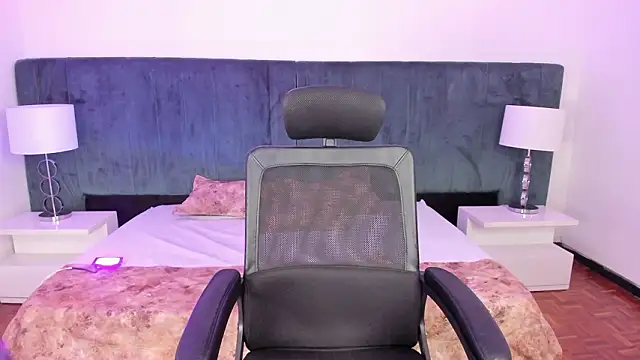 CleoColliva  online show from March 8, 6:39 am