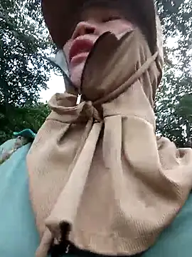 Snapshot of nangmo chatting on December 2, 12:27 am nangmo online show from December 2, 12:27 am