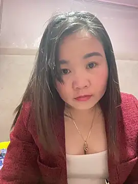 One-two22 online show from March 6, 12:45 pm