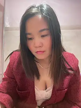 One-two22 online show from March 10, 10:37 pm