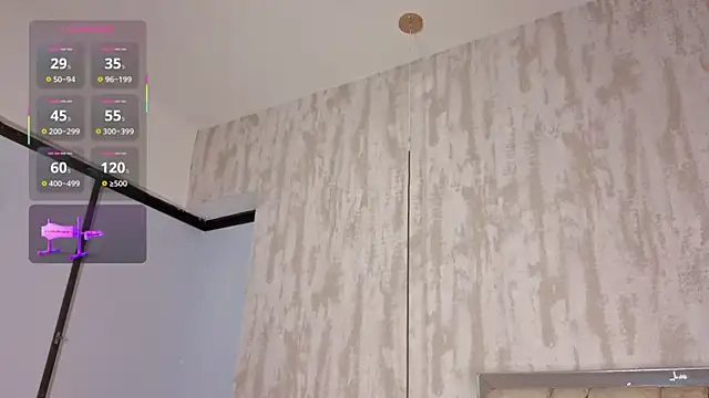 Snapshot of VanessaBoch chatting on November 29, 8:23 pm VanessaBoch online show from November 29, 8:23 pm