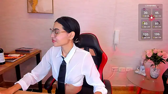 Snapshot of VanessaBoch chatting on May 17, 7:54 pm VanessaBoch online show from May 17, 7:54 pm