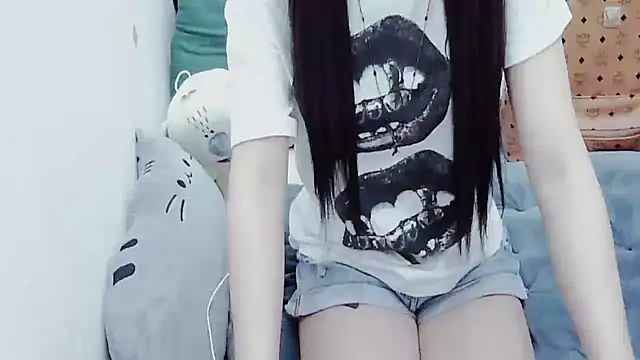 Snapshot of Alice-Hot88 chatting on November 26, 12:28 pm Alice-Hot88 online show from November 26, 12:28 pm