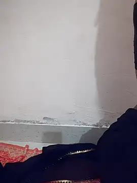 Alli8900 online show from February 1, 6:50 pm