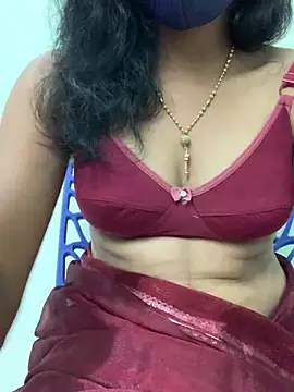Snapshot of honeygirl6996 chatting on May 23, 6:51 am honeygirl6996 online show from May 23, 6:51 am