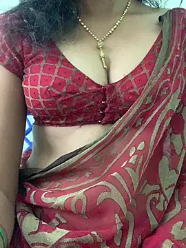 Snapshot of honeygirl6996 chatting on June 29, 6:30 am honeygirl6996 online show from June 29, 6:30 am