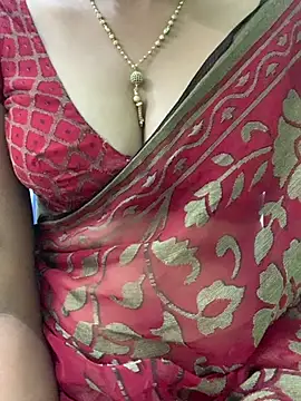 Snapshot of honeygirl6996 chatting on July 10, 7:23 am honeygirl6996 online show from July 10, 7:23 am