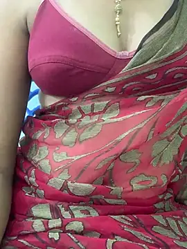 Snapshot of honeygirl6996 chatting on July 25, 6:55 am honeygirl6996 online show from July 25, 6:55 am