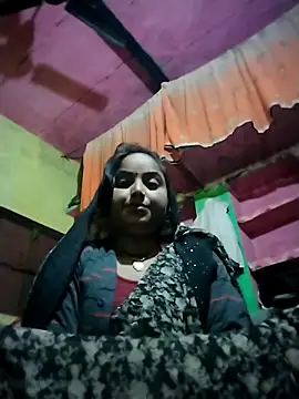 Snapshot of Pooja_hote chatting on December 2, 12:16 am Pooja hote online show from December 2, 12:16 am