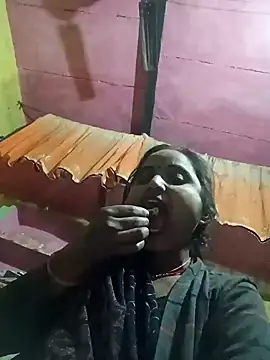 Snapshot of Pooja_hote chatting on December 14, 2:00 pm Pooja hote online show from December 14, 2:00 pm