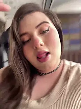 Kitty Bms  online show from January 11, 7:30 pm