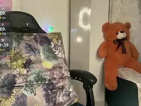 Baby Devill online show from February 13, 8:38 pm