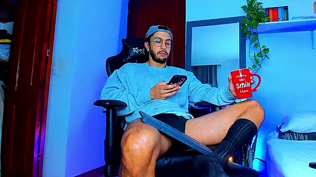 Snapshot of JotaCeliz chatting on February 24, 10:57 am JotaCeliz online show from February 24, 10:57 am